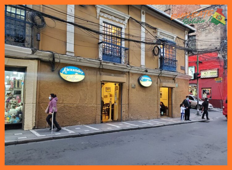 ¿Dónde se encuentran las tiendas o sedes de Alexander Coffee que tienen vacantes disponibles?