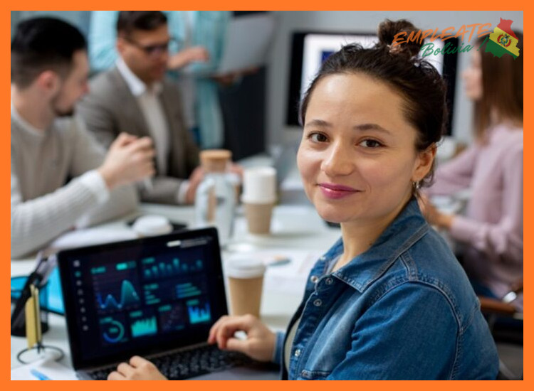 ¿Qué perfiles profesionales busca actualmente COTAS Tecnología en su equipo?