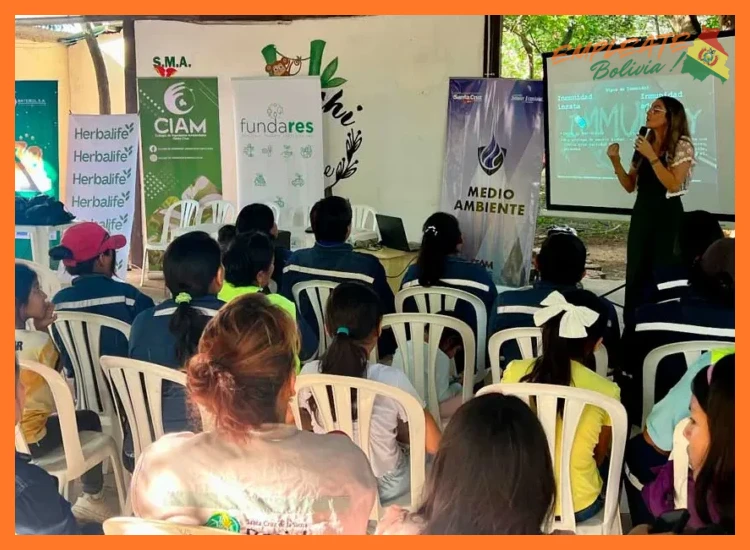 ¿Qué tipo de apoyo y capacitación ofrece Herbalife Bolivia?